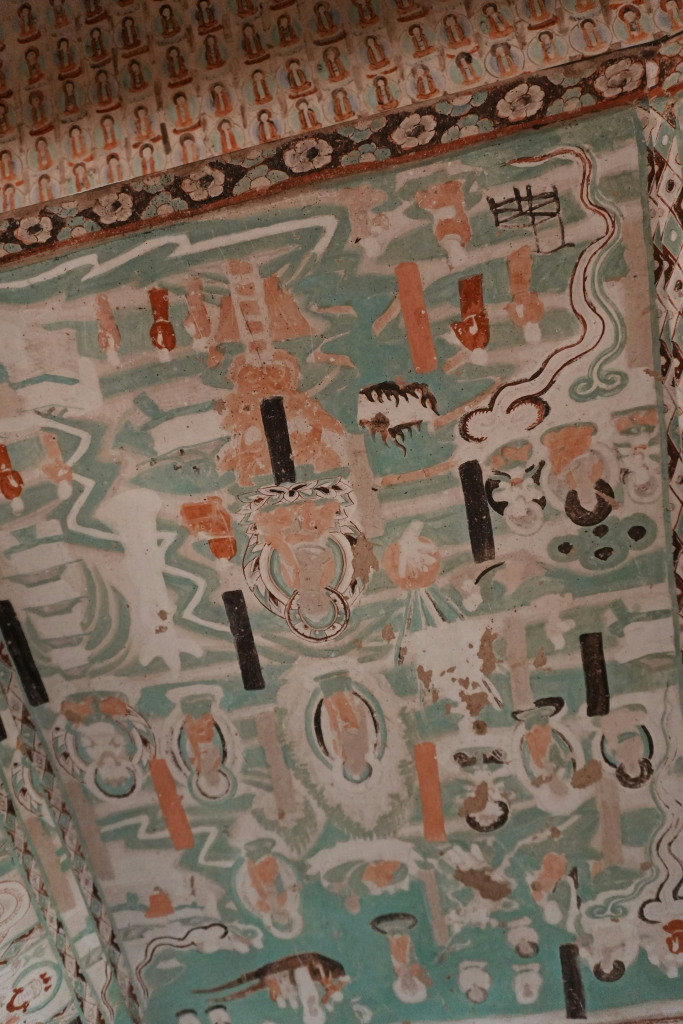 「夢幻敦煌:重現敦煌大美之境」二樓的「莊嚴佛宮」展區(少雪齋)