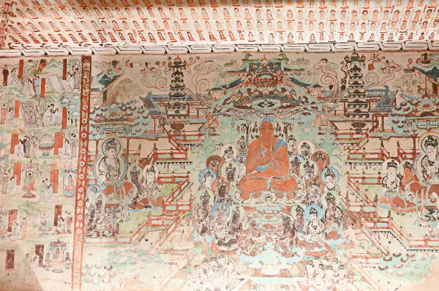 洞窟內四面牆身及藻井(窟頂)均有唐代壁畫設計 | 香港大學圖書館「夢幻 敦煌 :重現敦煌大美之境」免費展覽 1:1重現敦煌洞窟 首次在港展出
